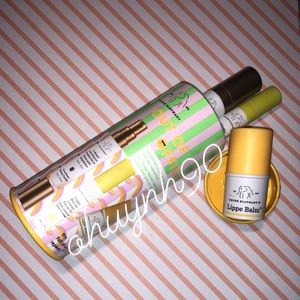 Drunk Elephant “Out Of Office” Set